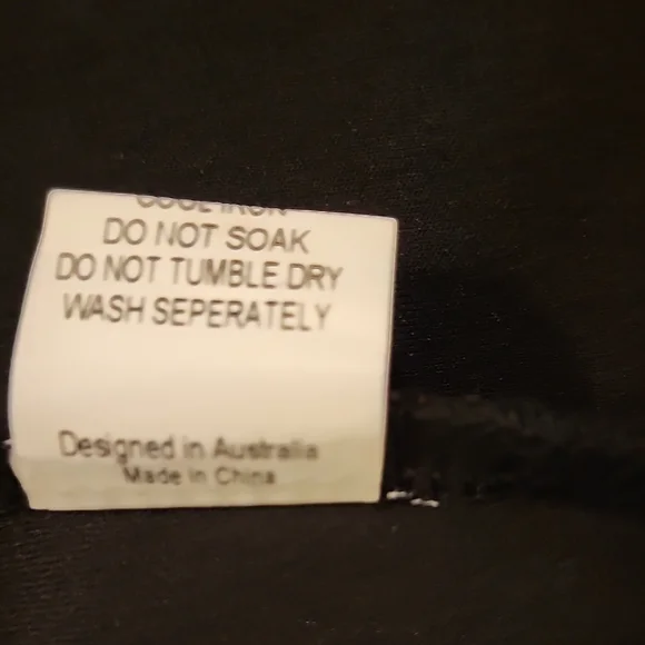 Showpo Black One Shoulder Gown Dress With Statement Bow & High Slit Size 8 - Picture 15 of 15